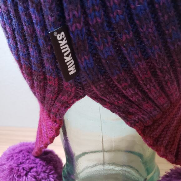 Muk Luks Big Pom Beanie‎ Hat Chunky Knit Purple Blue Ombre Whimsical Winter Cap - Picture 4 of 8